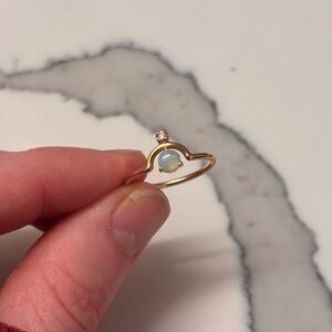 WWAKE Gold Ring with Opal and Diamond